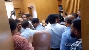 সচিবালয়ে ডিসি পদপ্রত্যাশীদের দিনভর হট্টগোল