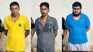 ফেনীতে বিএনপির সাবেক সংসদ সদস্যের ভাইসহ গ্রেপ্তার ৩, অস্ত্র-গুলি উদ্ধার