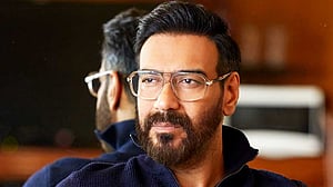 বলিউডের ‘সংগ্রামের’ কথা বললেন অজয়