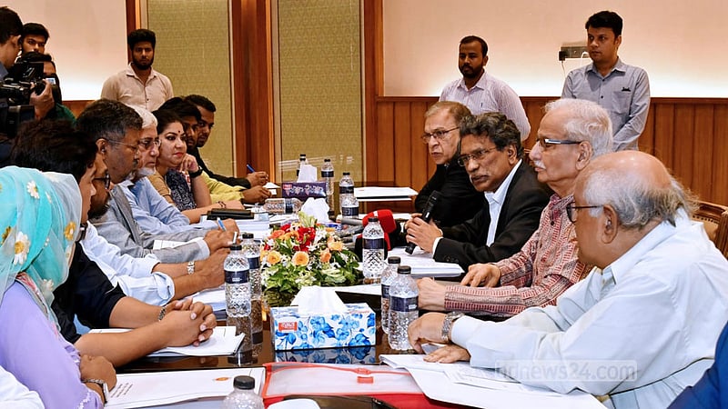 গণতান্ত্রিক রাষ্ট্র চায় সবাই: আলী রীয়াজ
