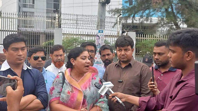 ‘আ-আম জনতা’ নিয়ে ‘আমজনতার’ আপত্তি