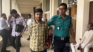 শিশু ধর্ষণ: সৎ বাবার যাবজ্জীবন কারাদণ্ড