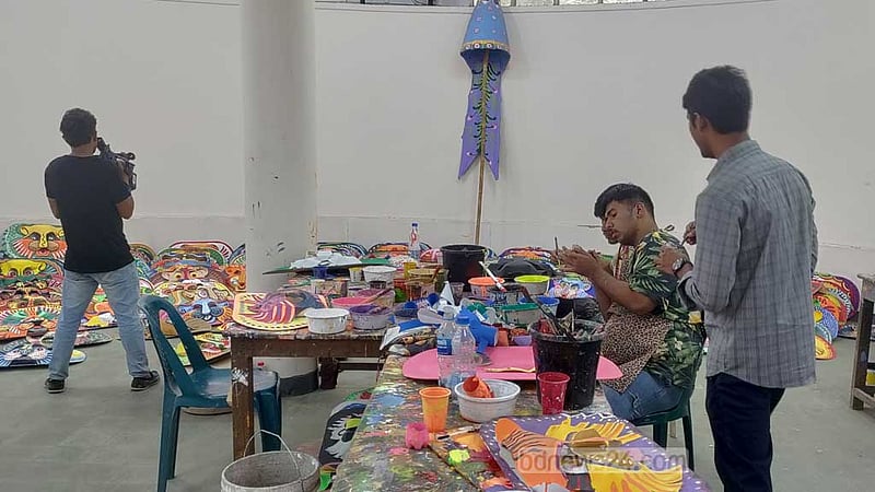 ‘মঙ্গল’ বদলে ‘আনন্দ শোভাযাত্রা’ কেমন হবে, জানাল চারুকলা
