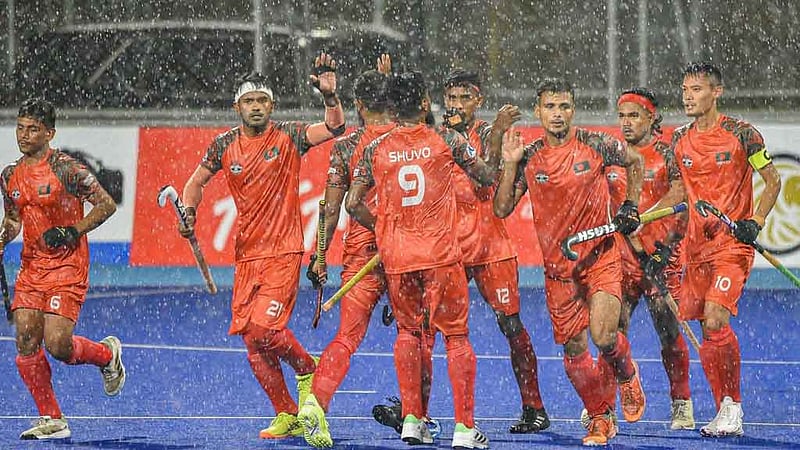 কাজাখস্তানকে উড়িয়ে শুরু বাংলাদেশের