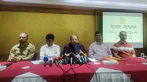 নদী দখল করে গড়া টিএমএসএসের স্থাপনা উচ্ছেদ, অভিযান নিয়ে প্রশ্ন