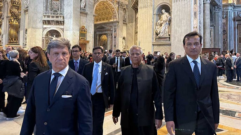 প্রয়াত পোপ ফ্রান্সিসের প্রতি প্রধান উপদেষ্টার শ্রদ্ধা