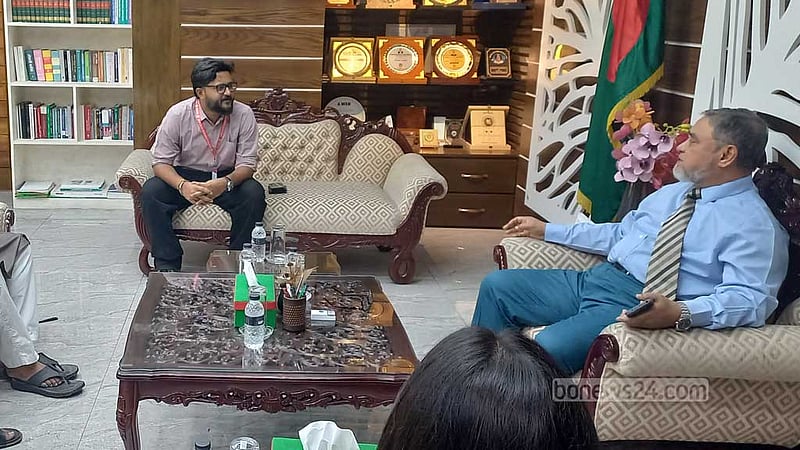 সিইসির সঙ্গে বৈঠকে এনসিপি
