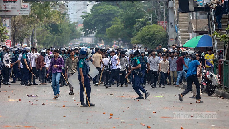 কদিন পরপর সংঘর্ষ: ঢাকা ও সিটি কলেজের সঙ্গে ‘বসবে’ পুলিশ