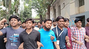 ছয় দফা: ঢাকা পলিটেকনিকে শিক্ষার্থীদের বিক্ষোভ