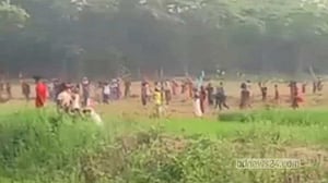 ফরিদপুরে পূর্ববিরোধের জেরে সংঘর্ষ, আহত ২৫