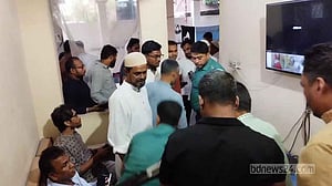 টঙ্গীতে ফ্ল্যাট থেকে ছেলে-মেয়ের রক্তাক্ত লাশ উদ্ধার, বাবা-মাকে জিজ্ঞাসাবাদ