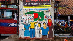 জুলাইয়ের স্মৃতি ঢাকা পোস্টারে