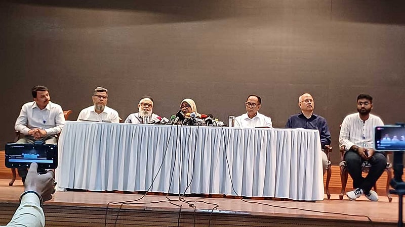 অভ্যুত্থানে আহত ২১ জনকে চিকিৎসার জন্য পাকিস্তান পাঠানো হবে