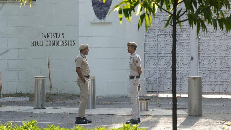 কাশ্মীরে জঙ্গি হামলা: পাকিস্তানে সামরিক কী জবাবের কথা ভাবছে ভারত?
