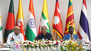মানব পাচারকারীরা নিত্য নতুন কৌশল নেয়: জাহাঙ্গীর