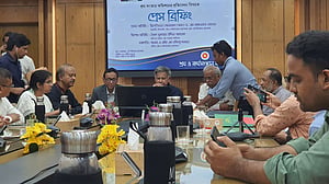 শিল্প মালিকরা আমার ওপর ক্ষ্যাপা: শ্রম উপদেষ্টা