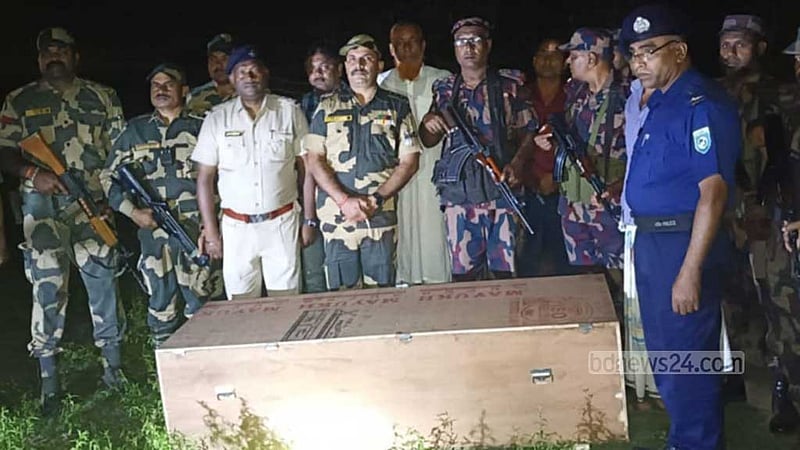 বিএসএফের গুলিতে নিহত হাসিবুলের মরদেহ পরিবারের কাছে হস্তান্তর