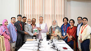 স্থানীয় সরকার সংস্কার: চূড়ান্ত প্রতিবেদন প্রধান উপদেষ্টার হাতে