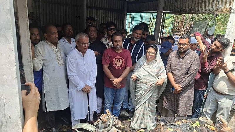 আওয়ামী লীগের কী হবে, সেটা সরকারকে ঠিক করতে হবে: রিজভী