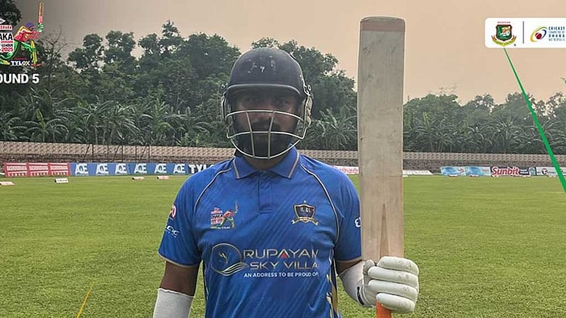মারুফের সেঞ্চুরি, অলরাউন্ড নৈপুণ্যে দ্যুতিময় আমিনুল