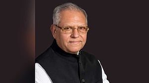 বেঙ্গল গ্রুপের মোরশেদ আলমের বিরুদ্ধে অর্থ আত্মসাতের মামলা