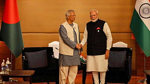 ইউনূস ও মোদীর প্রথম বৈঠক