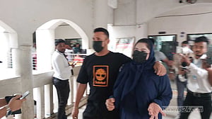নাসির-তামিমার মামলা: আসামি ও বাদীপক্ষের পাল্টাপাল্টি আবেদন, আদালত ‘বিব্রত’