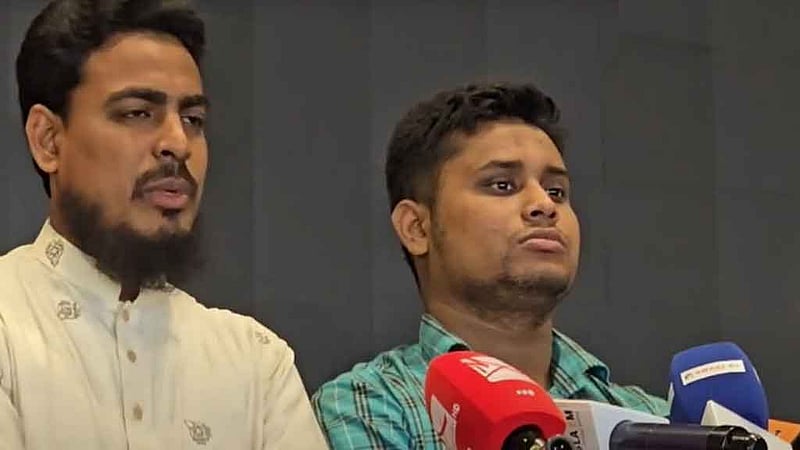 সরকার কোনোভাবেই ‘কাজ’ ছাড়া সময় পেতে পারে না: আখতার