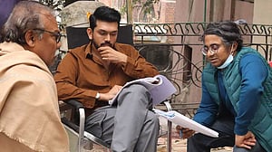 শুভর ‘নীলচক্র’: সার্টিফিকেশন বোর্ড চাইছে ‘এখনই মুক্তি দিতে’