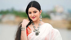 পরীমনির বাচ্চারা ‘অসুস্থ’, আদালতে না আসায় হয়নি জেরা