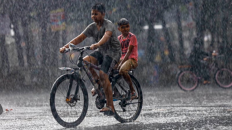 বৃষ্টি থাকতে পারে আরও কয়েকদিন