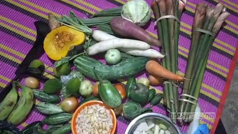 বিঝুর খাবার ‘পাজনে’ থাকে ৩০ থেকে ৪০ পদ