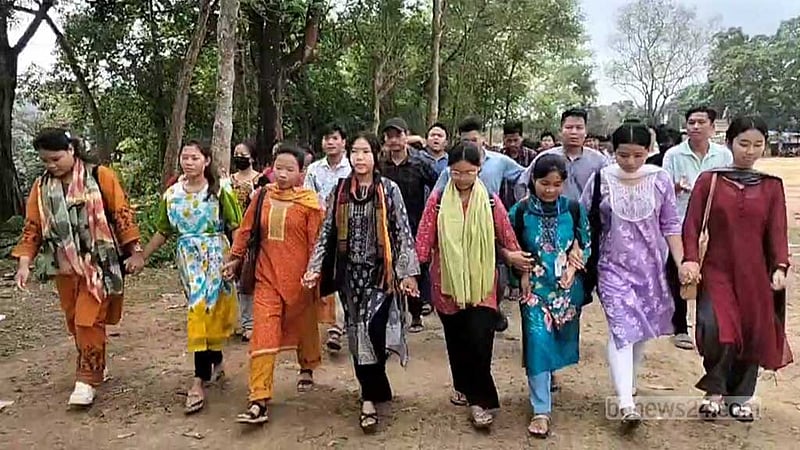 খাগড়াছড়িতে অপহৃত ৫ শিক্ষার্থীর মুক্তির দাবিতে রাঙামাটিতে বিক্ষোভ
