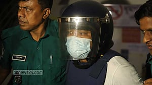 অভিনেতা সিদ্দিক রিমান্ড শেষে কারাগারে