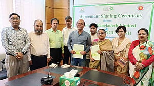 সুবিধাবঞ্চিত শিশুদের পাশে উৎস বাংলাদেশ ও টেলিটক