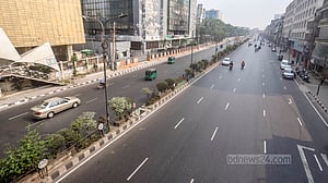 ছুটির শেষ দিনও ফাঁকা ঢাকা