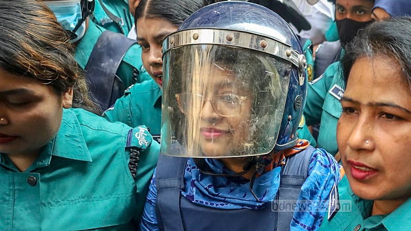 বুঝলাম না, আমি কোন পক্ষের লোক: আদালতে তুরিন আফরোজ