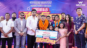 ওয়ালটনের এসি কিনে ১০ লাখ টাকা পেলেন খুলনার মিঠুন