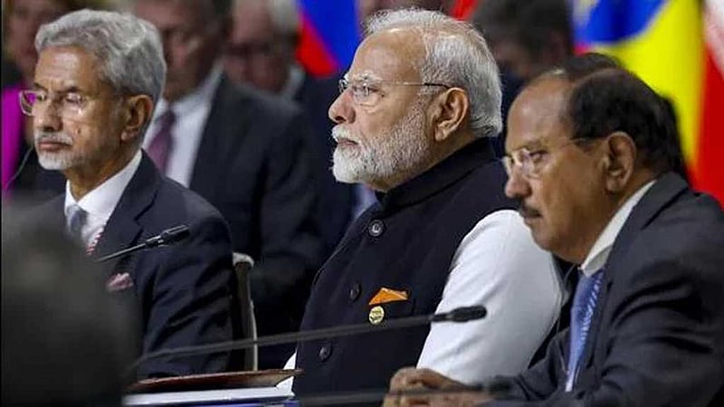 ট্রাম্পের শুল্কের চাপ মাথায় নিয়ে রাশিয়া সফরে ভারতের নিরাপত্তা উপদেষ্টা