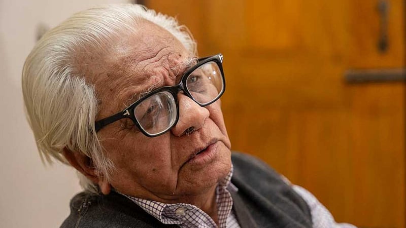 বদরুদ্দীন উমরের চিরবিদায়