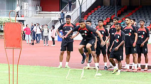 ক্যাম্পে সবাইকে না পাওয়ার আক্ষেপ কাবরেরার