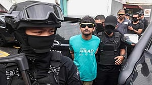 আইএস সংশ্লিষ্টতা: মালয়েশিয়ায় দুই বাংলাদেশির বিরুদ্ধে অভিযোগপত্র