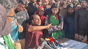 স্বাস্থ্যখাত সংস্কারে বরিশালে ‘ব্লকেড কর্মসূচি’