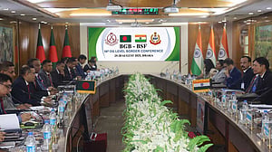 বিজিবি-বিএসএফের মহাপরিচালক পর্যায়ের সীমান্ত সম্মেলন শুরু