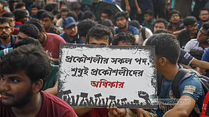 ডিগ্রি বনাম ডিপ্লোমা-প্রকৌশলী খেতাবের দ্বন্দ্বে বাংলাদেশ ও আন্তর্জাতিক বাস্তবতা