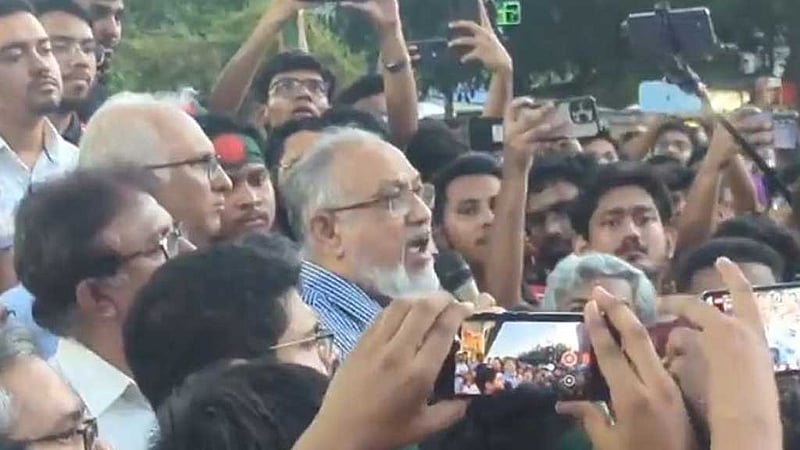শিক্ষার্থীদের ওপর লাঠিপেটা গ্রহণযোগ্য নয়: বুয়েট উপাচার্য