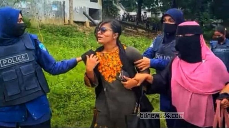 উখিয়ায় রোহিঙ্গা ক্যাম্পে চাকরিচ্যুত শিক্ষকদের বিক্ষোভে ‘পুলিশের লাঠিপেটা’