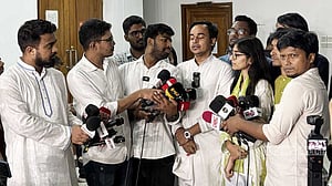 ডাকসু: নারী প্রার্থীদের সুরক্ষায় ‘সাইবার সিকিউরিটি সেল’ করার দাবি