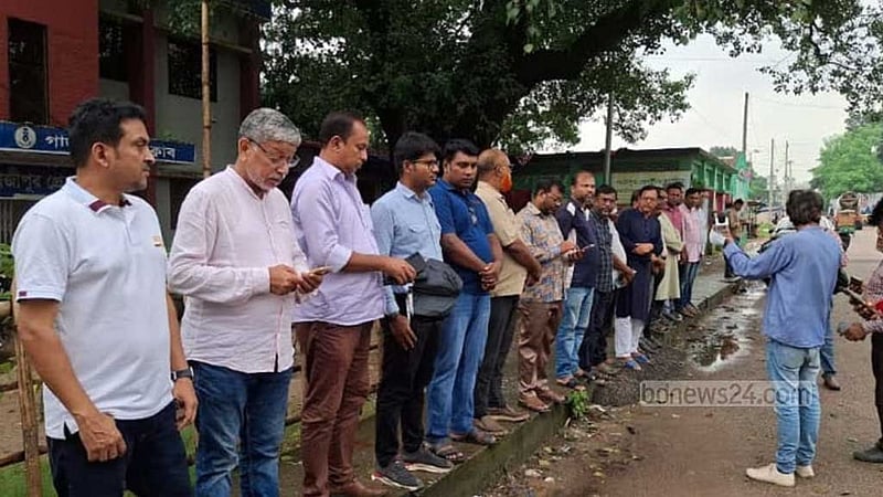 সাংবাদিক তুহিনের হত্যাকারীদের গ্রেপ্তার ও বিচারের দাবিতে গাজীপুরে বিক্ষোভ