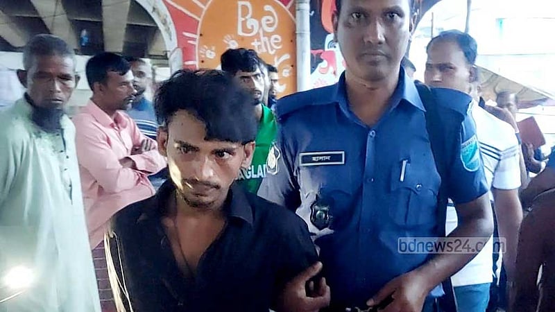 গাজীপুরে উড়াল সেতুর নিচে ‘ঘুমানো নিয়ে দ্বন্দ্ব’, ছুরিকাঘাতে যুবক খুন